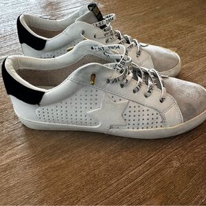 White and Black Vintage Havana Sneakers